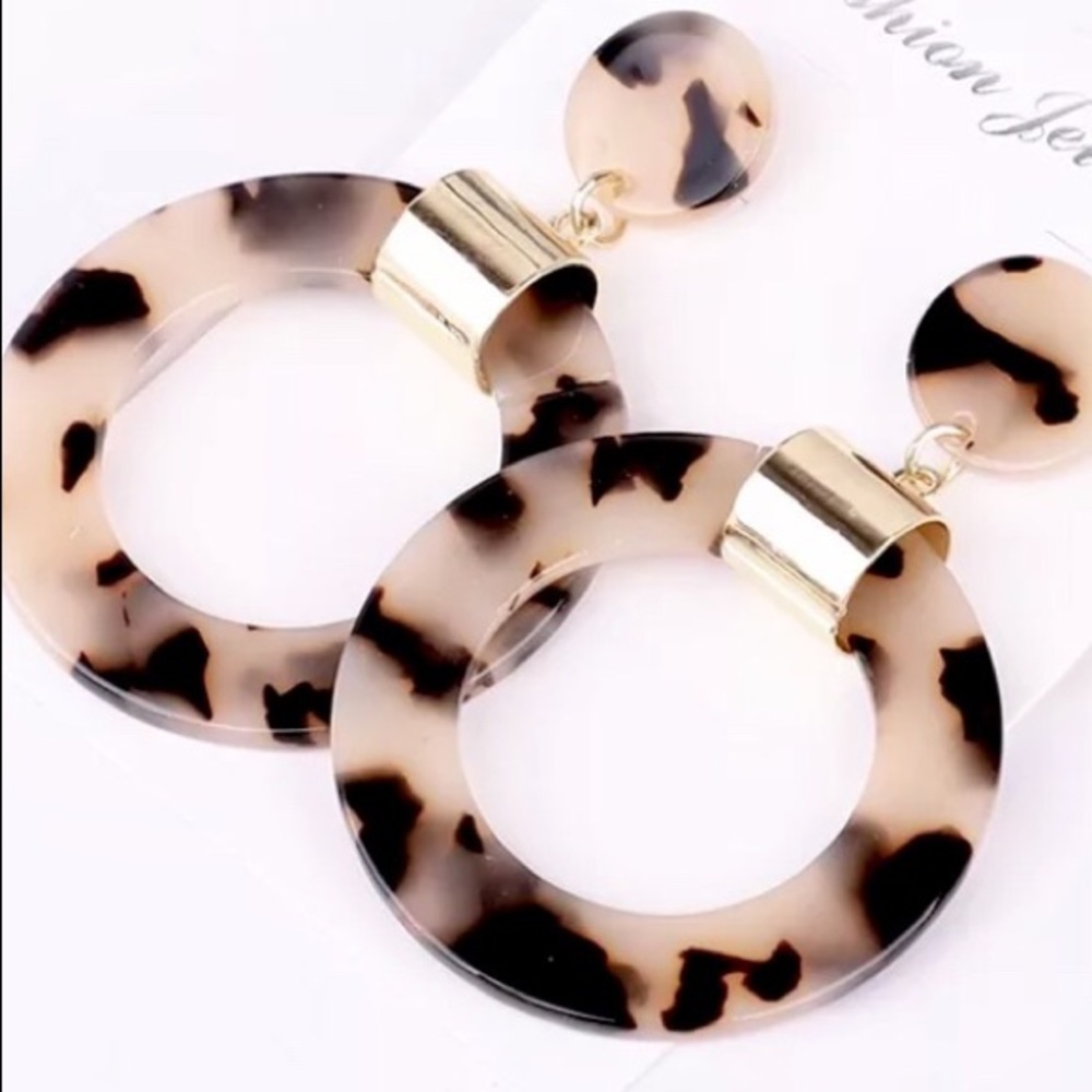 New! Anthropologie BaubleBar Resin Earrings - Picture 2 of 4